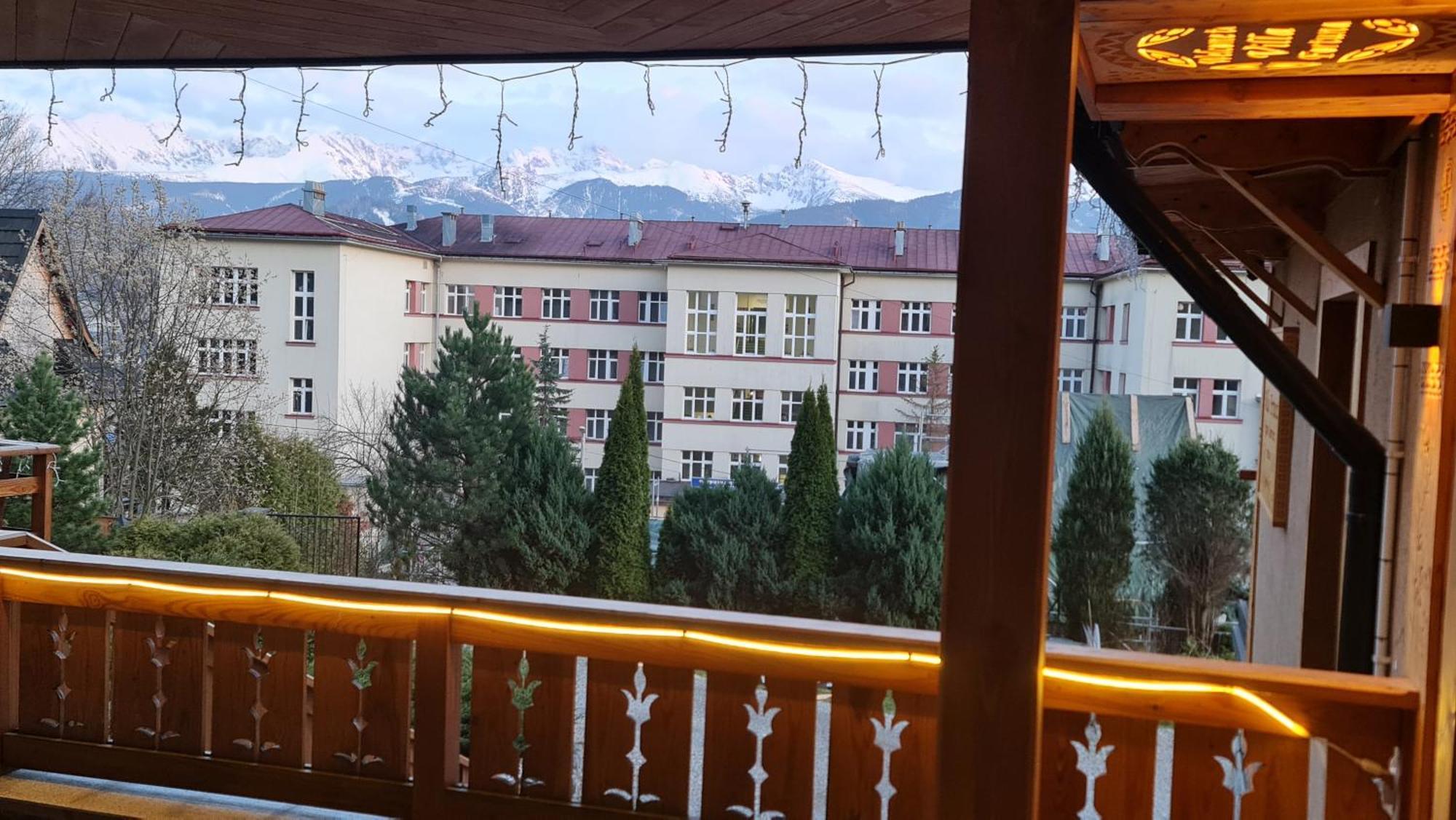 Villa Fortuna - Regionalne Apartamenty & Spa - Sauna, Grill, Jacuzzi Z Widokiem Na Tatry Zakopane Kültér fotó
